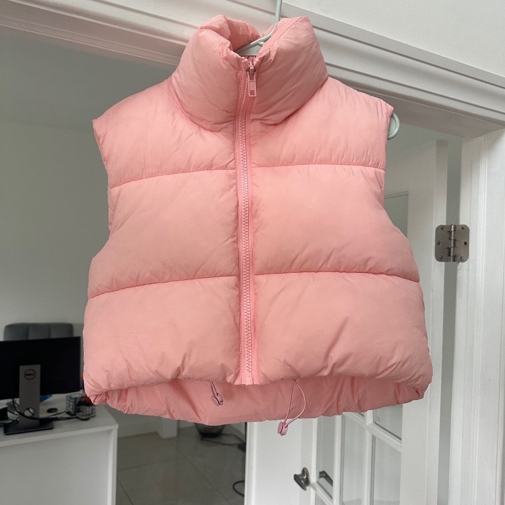 Women's pink vest